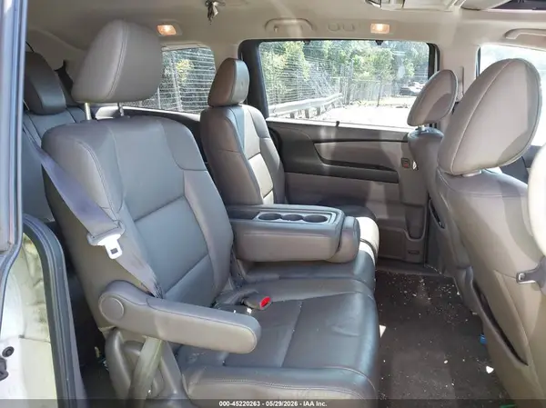 5FNRL5H61GB036070 2016 HONDA ODYSSEY - Image 8