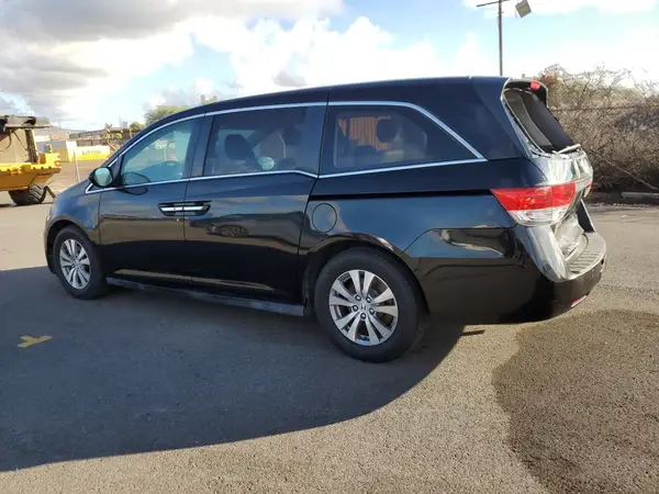 5FNRL5H61GB038675 2016 HONDA ODYSSEY - Image 2