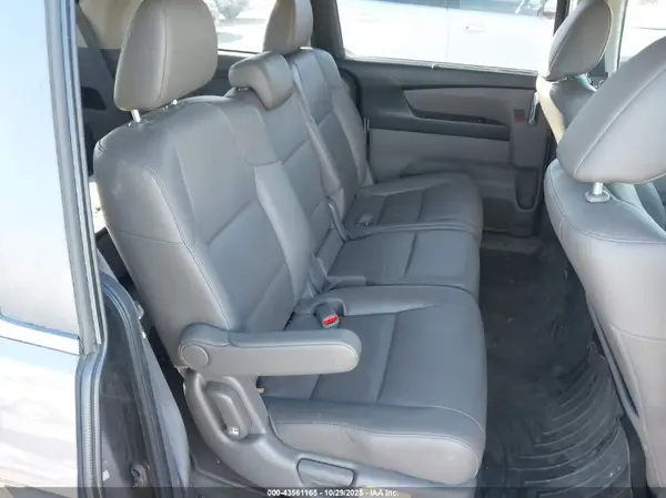 5FNRL5H61GB073989 2016 HONDA ODYSSEY - Image 8