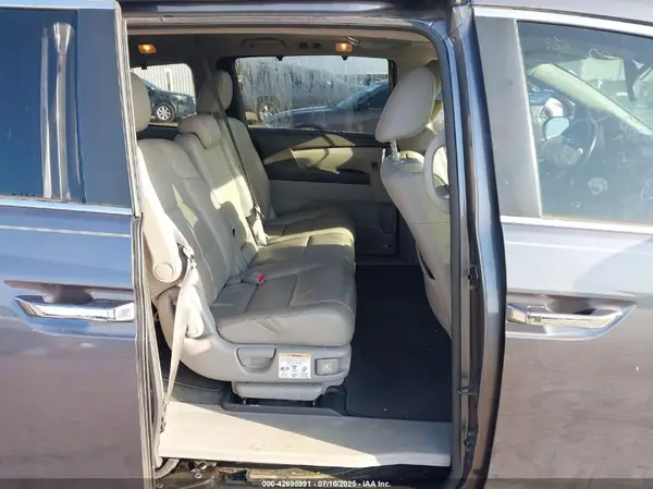5FNRL5H61GB080232 2016 HONDA ODYSSEY - Image 8