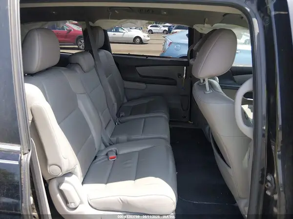 5FNRL5H61GB094230 2016 HONDA ODYSSEY - Image 8