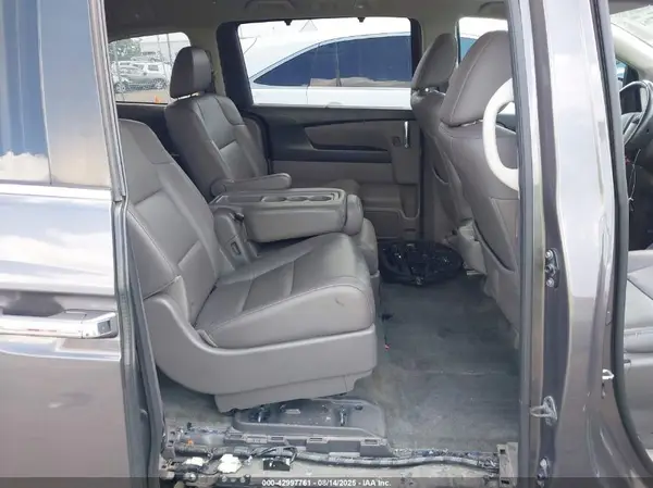 5FNRL5H61GB099511 2016 HONDA ODYSSEY - Image 8
