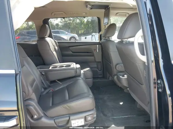5FNRL5H61GB106263 2016 HONDA ODYSSEY - Image 8