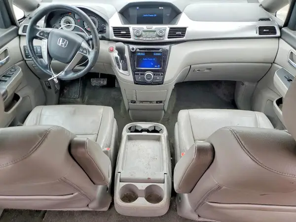 5FNRL5H61GB114637 2016 HONDA ODYSSEY - Image 8