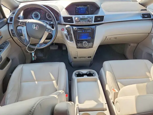 5FNRL5H61GB114685 2016 HONDA ODYSSEY - Image 8