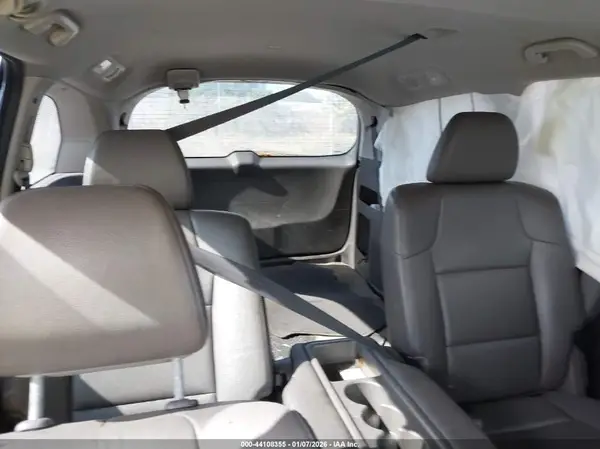 5FNRL5H61GB124603 2016 HONDA ODYSSEY - Image 8