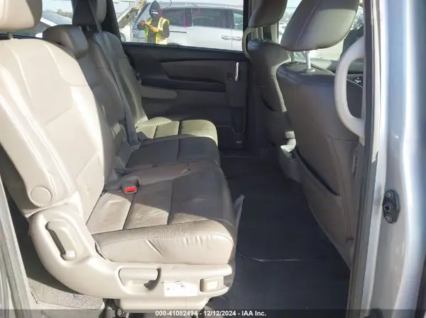 5FNRL5H61GB155382 2016 HONDA ODYSSEY - Image 8