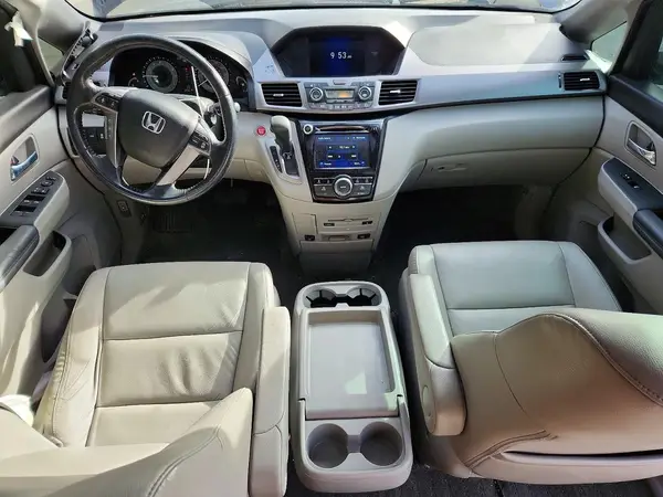 5FNRL5H61GB169010 2016 HONDA ODYSSEY - Image 8