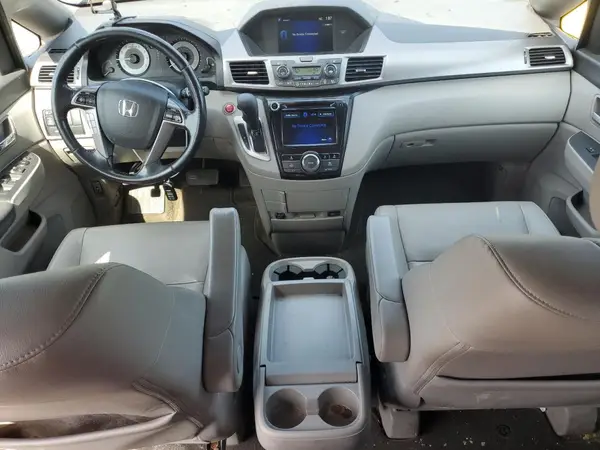 5FNRL5H61HB015172 2017 HONDA ODYSSEY - Image 8