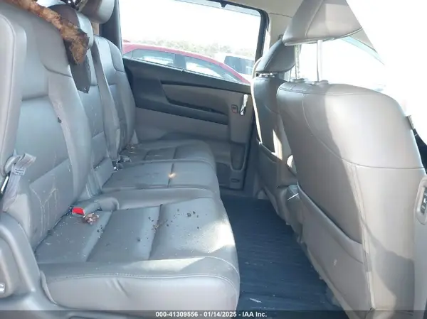 5FNRL5H61HB019951 2017 HONDA ODYSSEY - Image 8