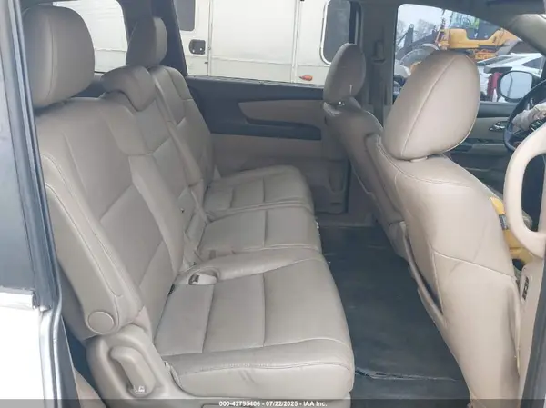 5FNRL5H61HB024406 2017 HONDA ODYSSEY - Image 8