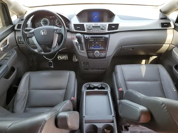 5FNRL5H61HB025734 2017 HONDA ODYSSEY - Image 8