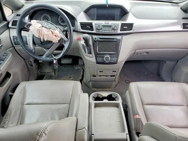 5FNRL5H61HB501948 2017 HONDA ODYSSEY - Image 8