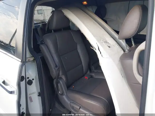 5FNRL5H62GB003093 2016 HONDA ODYSSEY - Image 8