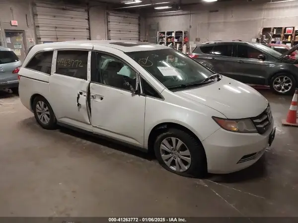 5FNRL5H62GB009878 2016 HONDA ODYSSEY - Image 1