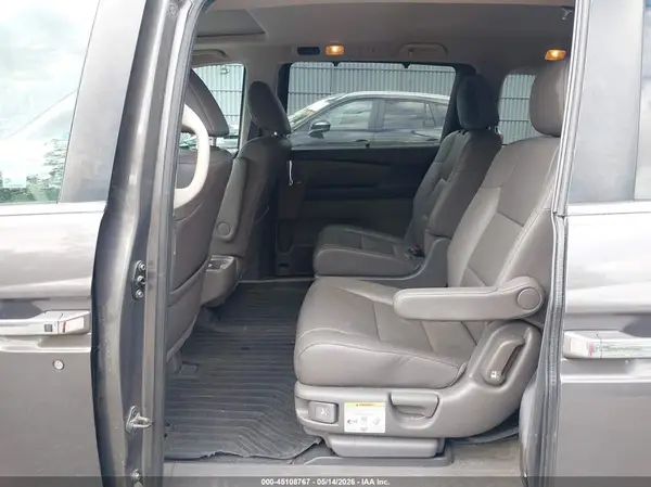 5FNRL5H62GB011792 2016 HONDA ODYSSEY - Image 8