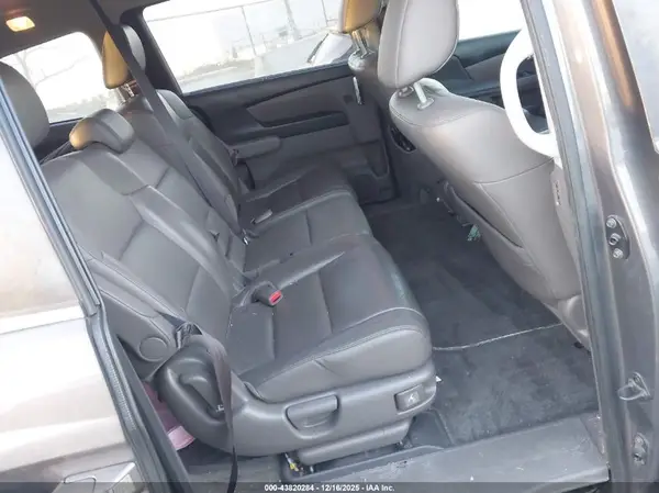 5FNRL5H62GB014188 2016 HONDA ODYSSEY - Image 8