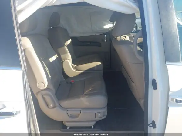 5FNRL5H62GB040385 2016 HONDA ODYSSEY - Image 8