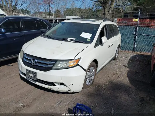 5FNRL5H62GB051628 2016 HONDA ODYSSEY - Image 2