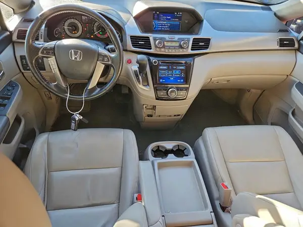 5FNRL5H62GB057817 2016 HONDA ODYSSEY - Image 8
