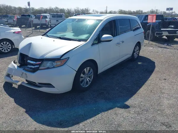 5FNRL5H62GB062421 2016 HONDA ODYSSEY - Image 2
