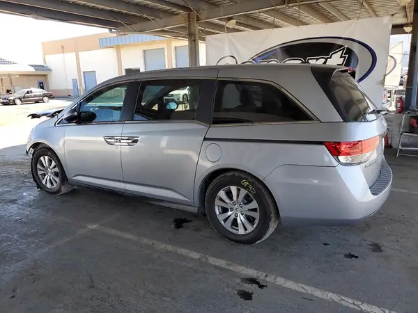 5FNRL5H62GB066453 2016 HONDA ODYSSEY - Image 2