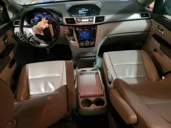 5FNRL5H62GB105347 2016 HONDA ODYSSEY - Image 8