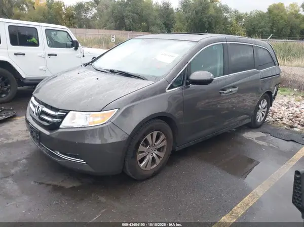 5FNRL5H62GB105591 2016 HONDA ODYSSEY - Image 2