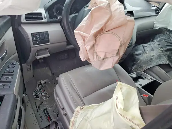 5FNRL5H62GB113996 2016 HONDA ODYSSEY - Image 8