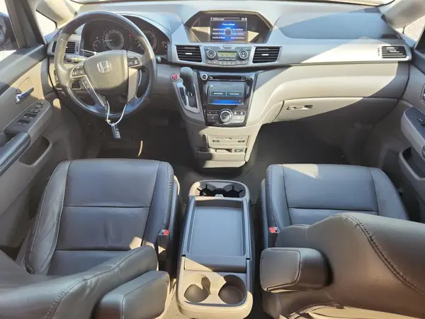 5FNRL5H62GB118860 2016 HONDA ODYSSEY - Image 8