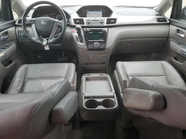 5FNRL5H62GB119863 2016 HONDA ODYSSEY - Image 8