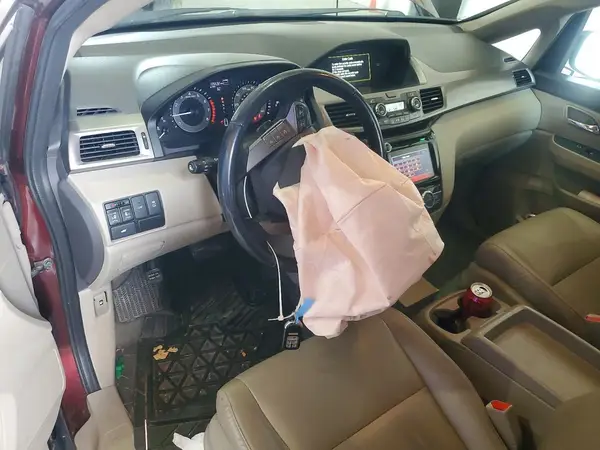 5FNRL5H62GB136095 2016 HONDA ODYSSEY - Image 8