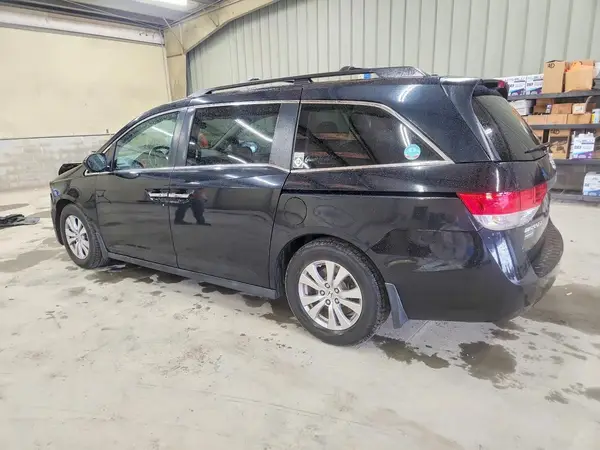 5FNRL5H62GB140373 2016 HONDA ODYSSEY - Image 2