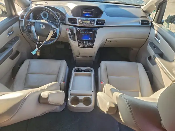 5FNRL5H62GB151888 2016 HONDA ODYSSEY - Image 8