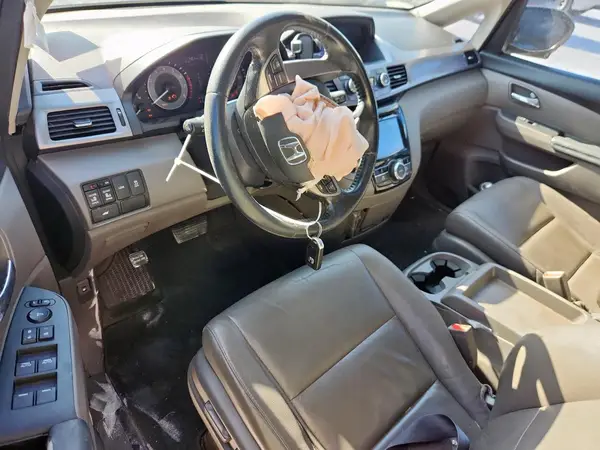 5FNRL5H62GB167010 2016 HONDA ODYSSEY - Image 8