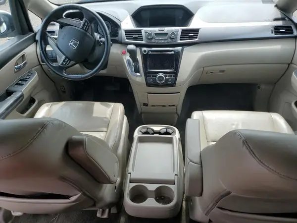 5FNRL5H62HB004648 2017 HONDA ODYSSEY - Image 8
