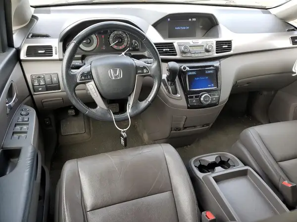 5FNRL5H62HB007310 2017 HONDA ODYSSEY - Image 8