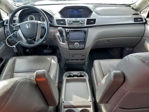 5FNRL5H62HB010384 2017 HONDA ODYSSEY - Image 8