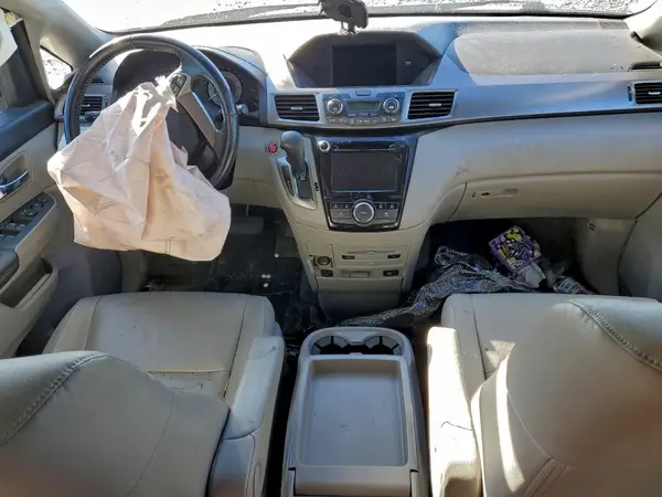 5FNRL5H62HB014161 2017 HONDA ODYSSEY - Image 8