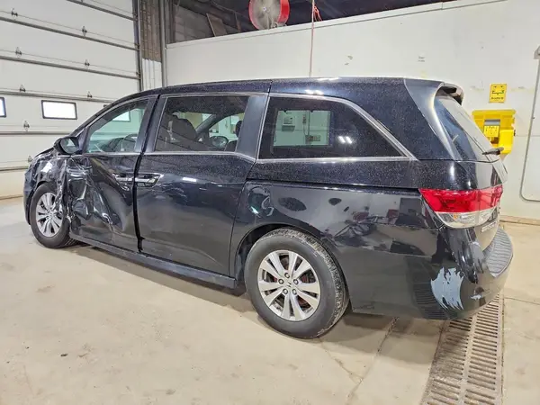 5FNRL5H62HB016038 2017 HONDA ODYSSEY - Image 2