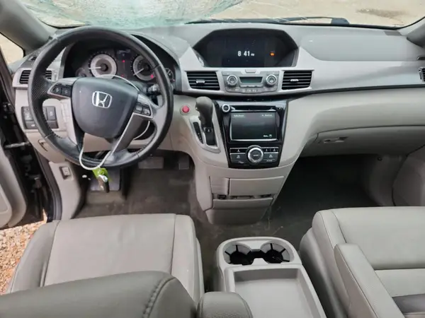 5FNRL5H62HB018758 2017 HONDA ODYSSEY - Image 8