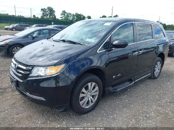 5FNRL5H62HB026794 2017 HONDA ODYSSEY - Image 2