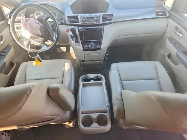 5FNRL5H62HB026813 2017 HONDA ODYSSEY - Image 8