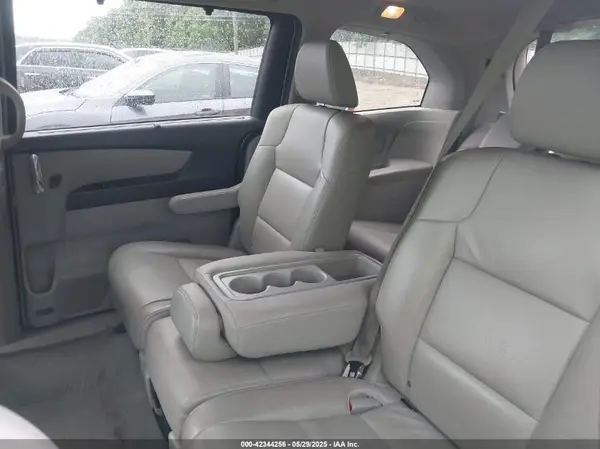 5FNRL5H63GB023739 2016 HONDA ODYSSEY - Image 8