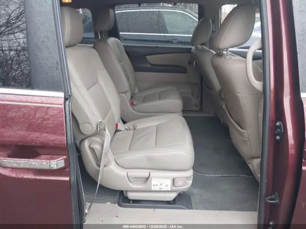 5FNRL5H63GB023918 2016 HONDA ODYSSEY - Image 8