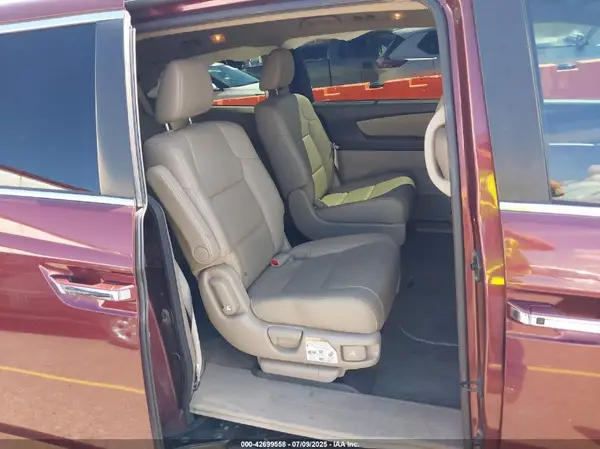 5FNRL5H63GB025720 2016 HONDA ODYSSEY - Image 8