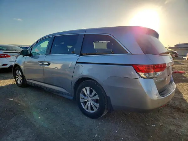 5FNRL5H63GB026916 2016 HONDA ODYSSEY - Image 2