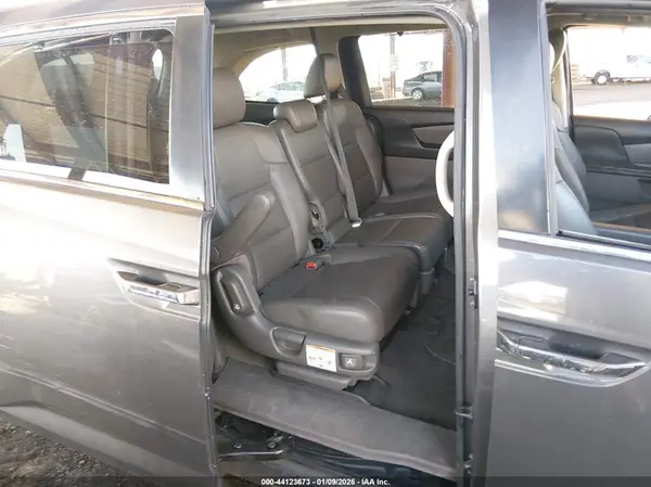 5FNRL5H63GB031744 2016 HONDA ODYSSEY - Image 8