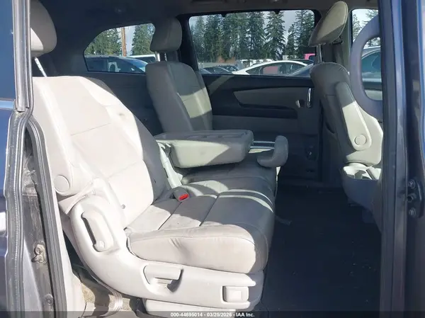 5FNRL5H63GB060158 2016 HONDA ODYSSEY - Image 8