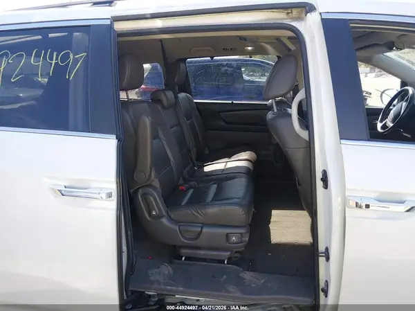5FNRL5H63GB060418 2016 HONDA ODYSSEY - Image 8